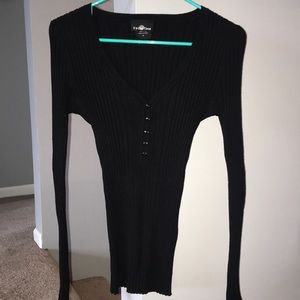 Long sleeve stretchy sweater